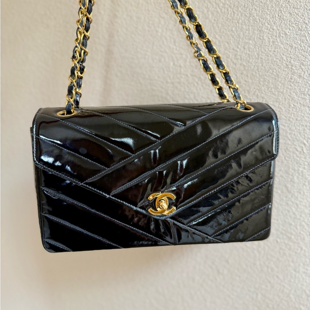 CHANEL Diagonal Quilted Black Patent Leather Shoulder Bag